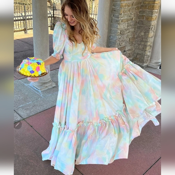 Selkie Chalk Ritz Gown - Picture 3 of 16